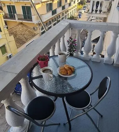 公寓 Dimitra House Madouki Corfu *